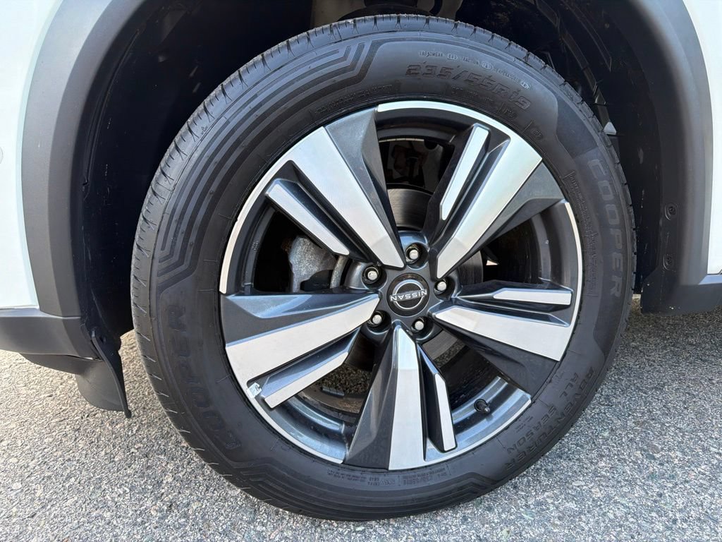 Used 2023 Nissan Rogue SL w/ SL Premium Package AWD/4WD image 12