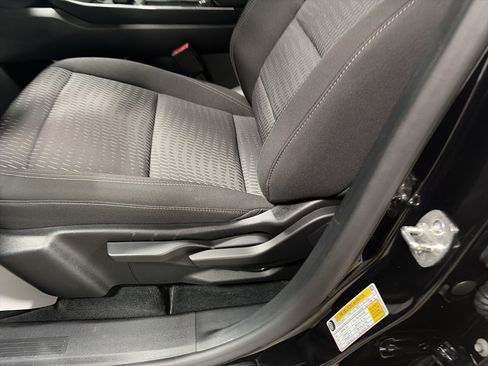 Used 2026 Chevrolet Equinox LT AWD/4WD image 12