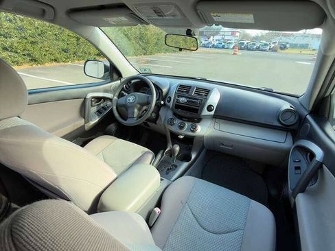 Used 2006 Toyota RAV4 4WD image 22