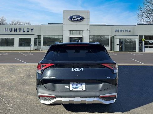 Used 2023 Kia Sportage EX w/ EX Premium Package image 5