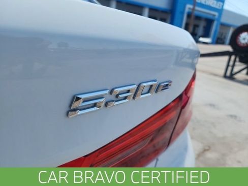 Used 2019 BMW 530e RWD image 12