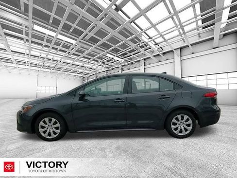 Certified 2025 Toyota Corolla LE image 6