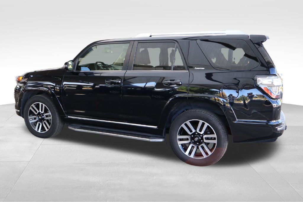 Certified 2021 Toyota 4Runner Limited AWD/4WD image 12