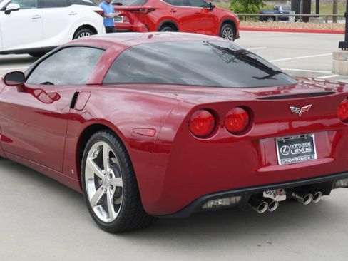 Used 2008 Chevrolet Corvette Coupe RWD image 8