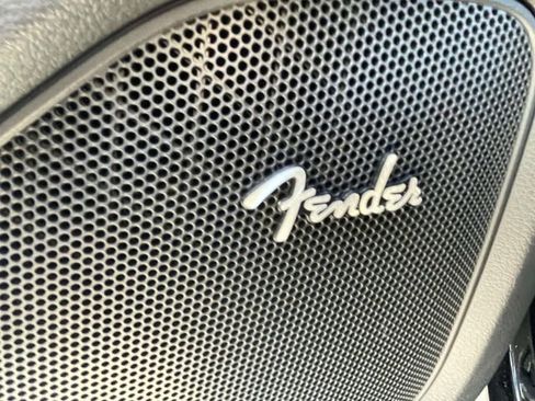 Used 2024 Nissan Frontier SV w/ SV Convenience Package image 19