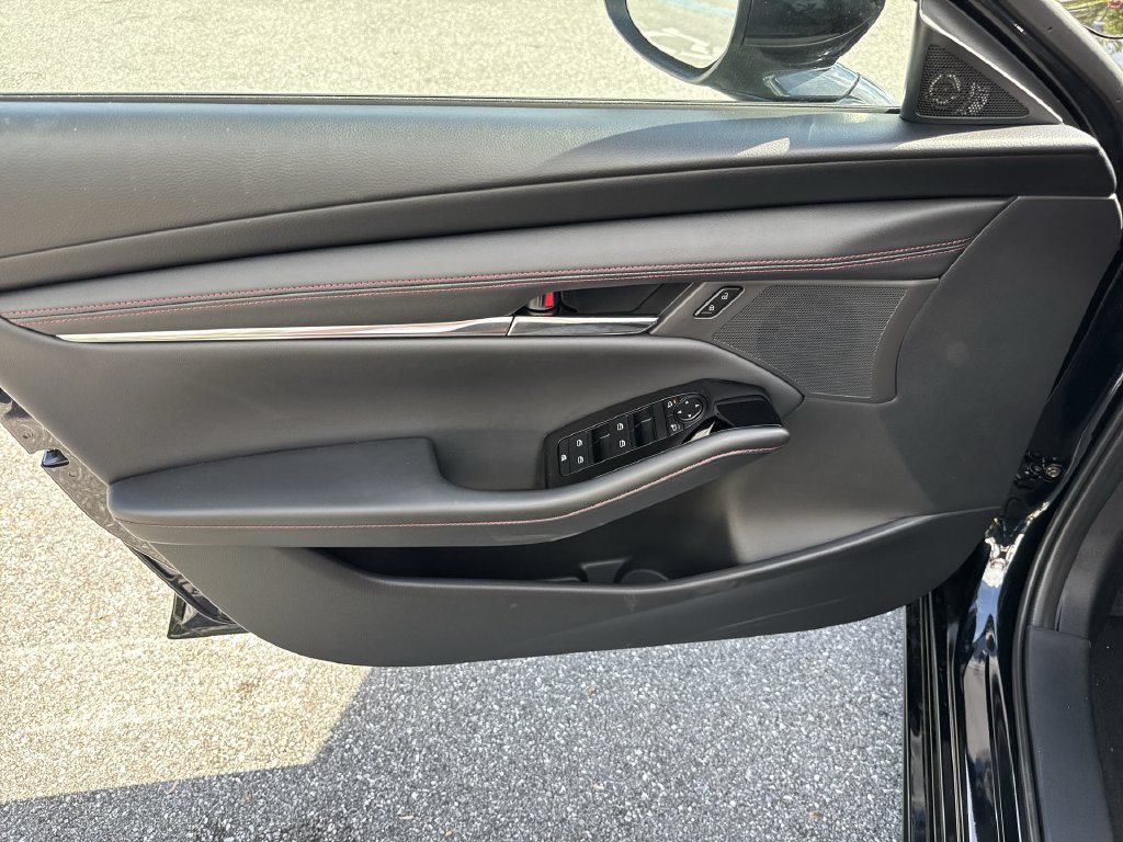 New 2026 MAZDA MAZDA3 Carbon AWD/4WD image 38