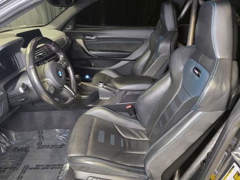 Used 2018 BMW M2 RWD image 20