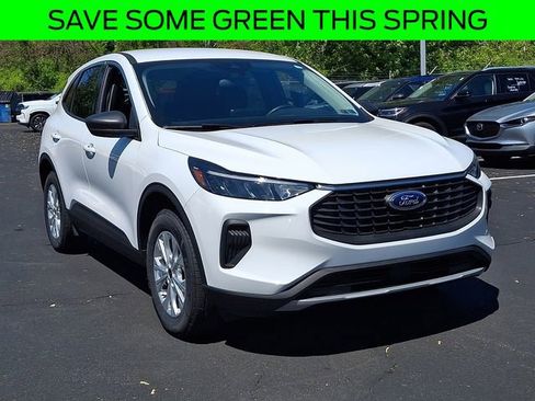 Certified 2024 Ford Escape Active AWD/4WD image 2
