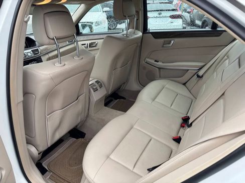 Used 2015 Mercedes-Benz E 350 4MATIC Sedan image 10