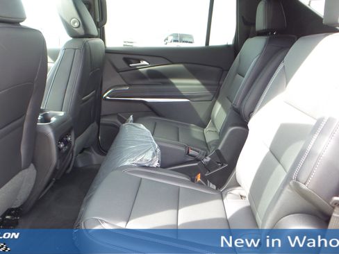 New 2026 Chevrolet Traverse LT image 19