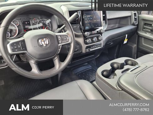 New 2025 RAM 4500 Tradesman AWD/4WD image 10