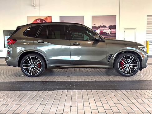 Used 2023 BMW X5 sDrive40i w/ M Sport Package RWD image 5