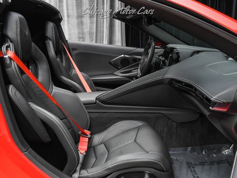 Used 2024 Chevrolet Corvette Z06 w/ Z07 Performance Package RWD image 22