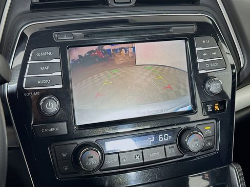 Used 2023 Nissan Maxima SV w/ Floor Mat Group FWD image 14
