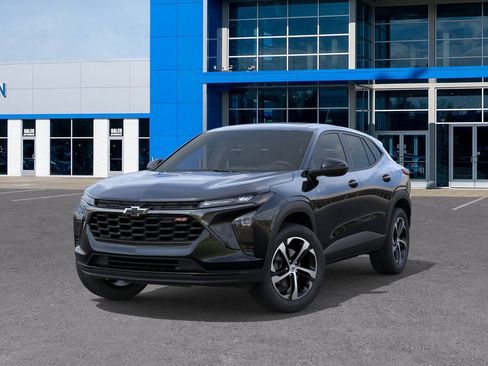 New 2026 Chevrolet Trax RS w/ Sunroof Package FWD image 7
