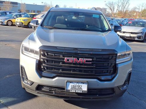 Used 2023 GMC Acadia SLE w/ Elevation Edition image 29