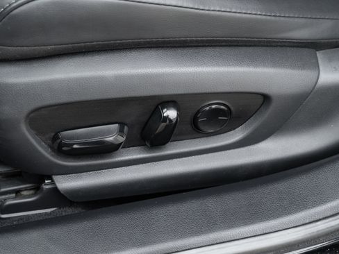 Used 2019 Lexus ES 350 Ultra Luxury image 19