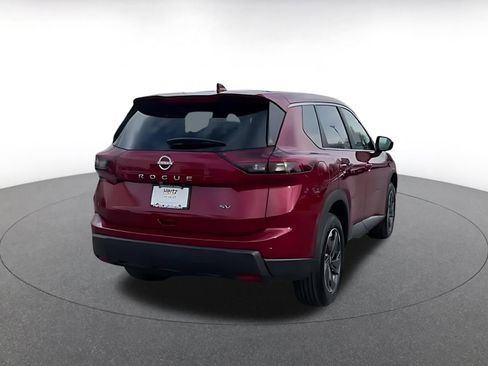 Used 2024 Nissan Rogue SV image 14