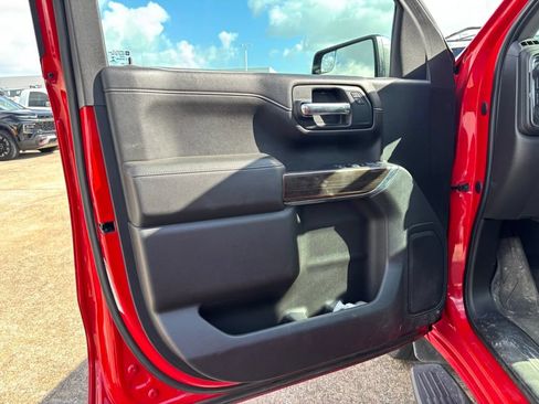Used 2019 Chevrolet Silverado 1500 LT w/ Texas Edition RWD image 6