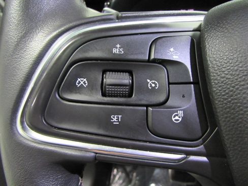 Used 2023 Buick Envision Essence w/ Sport Touring Package AWD/4WD image 25