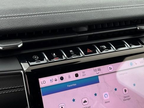 New 2025 Jeep Grand Cherokee L Limited w/ Luxury Tech Group II image 28