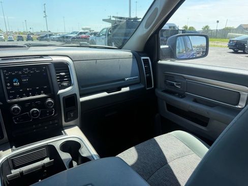 Used 2018 RAM 1500 Big Horn AWD/4WD image 37