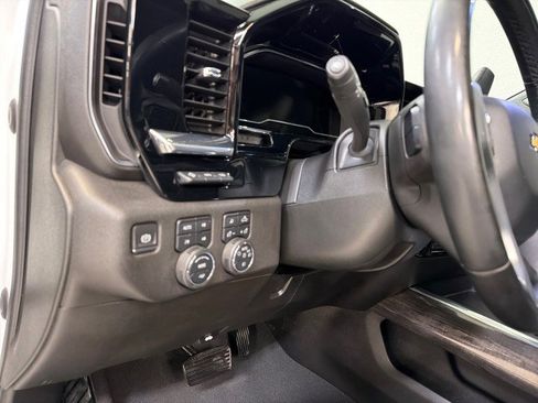 Used 2024 Chevrolet Silverado 3500 LTZ w/ LTZ Convenience Package image 22