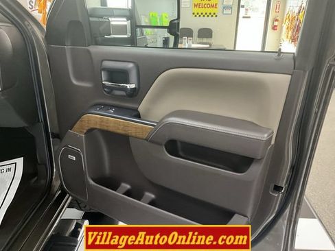 Used 2015 Chevrolet Silverado 2500 LTZ w/ Duramax Plus Package AWD/4WD image 35
