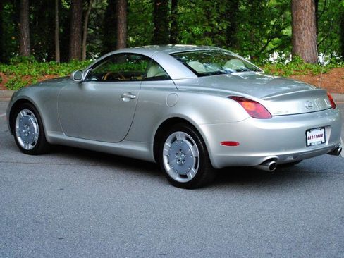 Used 2005 Lexus SC 430 Convertible image 28