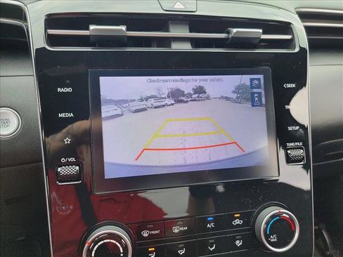 Used 2022 Hyundai Santa Cruz SEL image 21