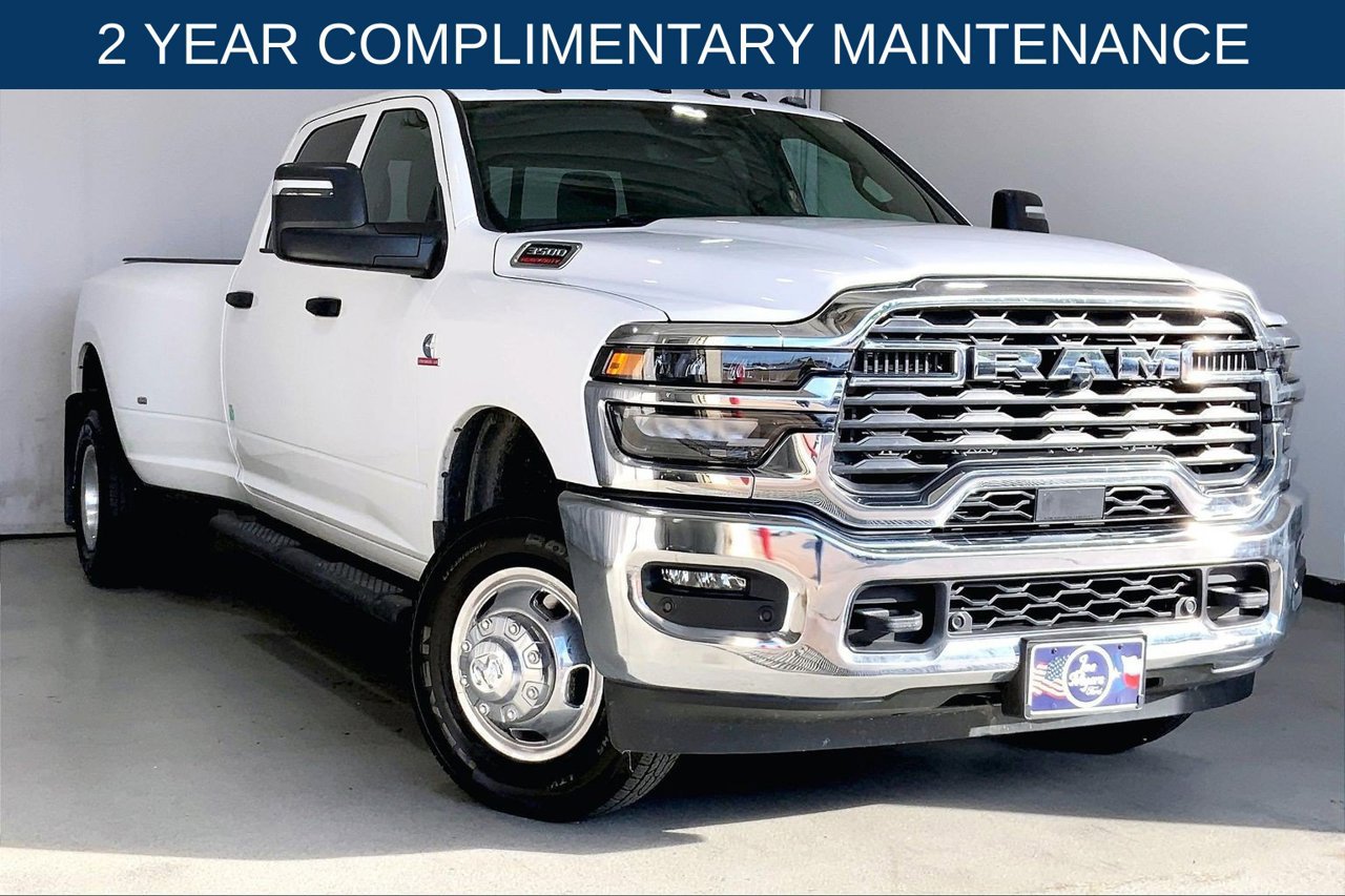 Used 2026 RAM 3500 Tradesman AWD/4WD image 1