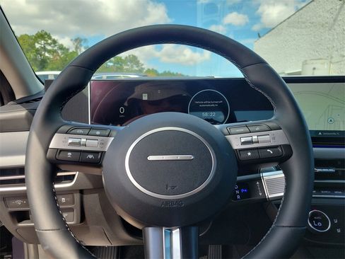 New 2025 Hyundai Sonata Limited image 13