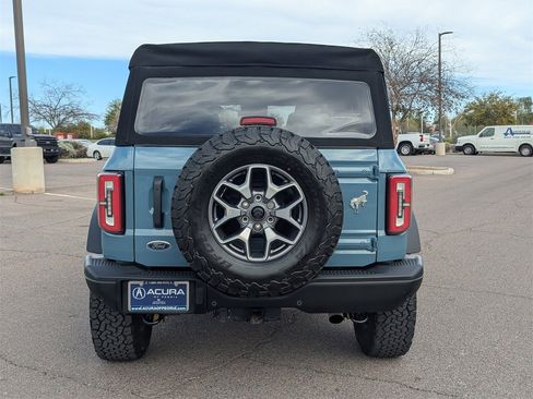Used 2023 Ford Bronco Badlands image 6