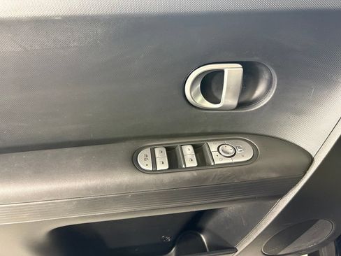 Used 2024 Hyundai Ioniq 5 SEL RWD image 37