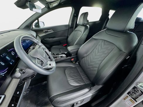 Certified 2025 Kia Sportage X-Line AWD/4WD image 11