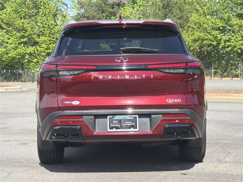 Used 2023 INFINITI QX60 Luxe w/ Vision Package AWD/4WD image 25