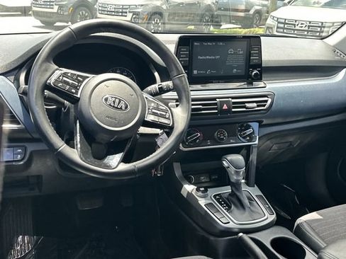 Used 2021 Kia Seltos S FWD image 14