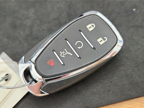 Used 2024 Chevrolet Equinox LT FWD image 21