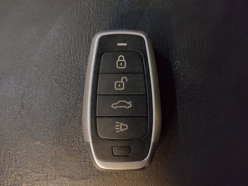 Used 2018 Kia Optima SX w/ Technology Package FWD image 32
