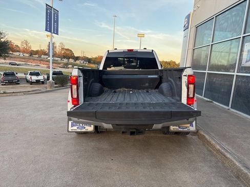 Used 2020 Ford F350 Lariat w/ Lariat Ultimate Package image 7