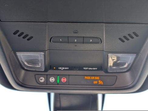 Certified 2022 Chevrolet Blazer Premier image 25