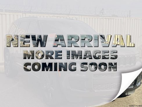 Used 2025 Jeep Grand Cherokee L Altitude image 1