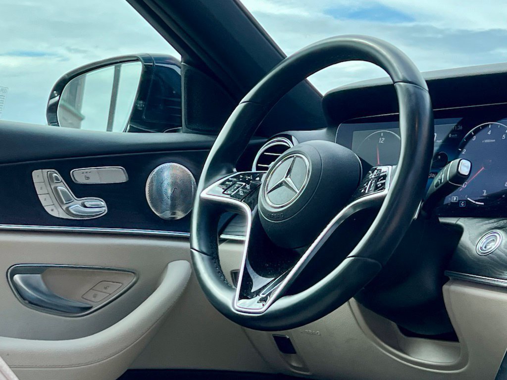 Used 2023 Mercedes-Benz E 350 4MATIC Sedan image 9