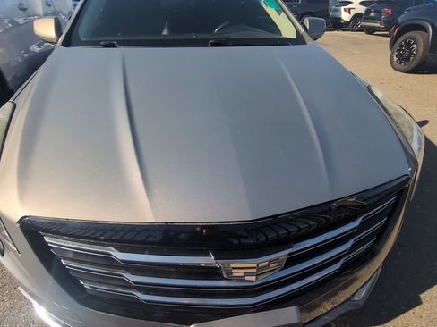 Used 2019 Cadillac XTS Luxury image 1