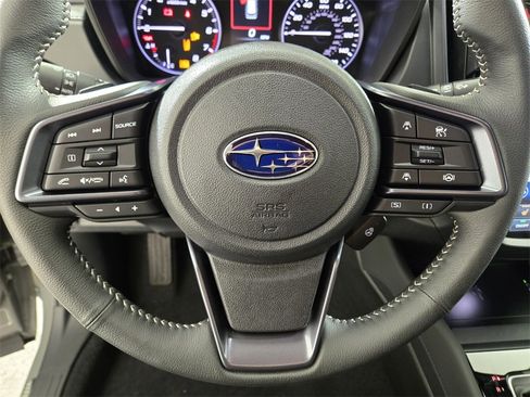 Certified 2025 Subaru Forester Limited image 27
