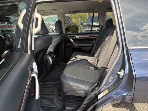 Used 2019 Lexus GX 460 Premium AWD/4WD image 7