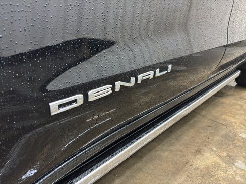 Used 2023 GMC Sierra 1500 Denali image 13
