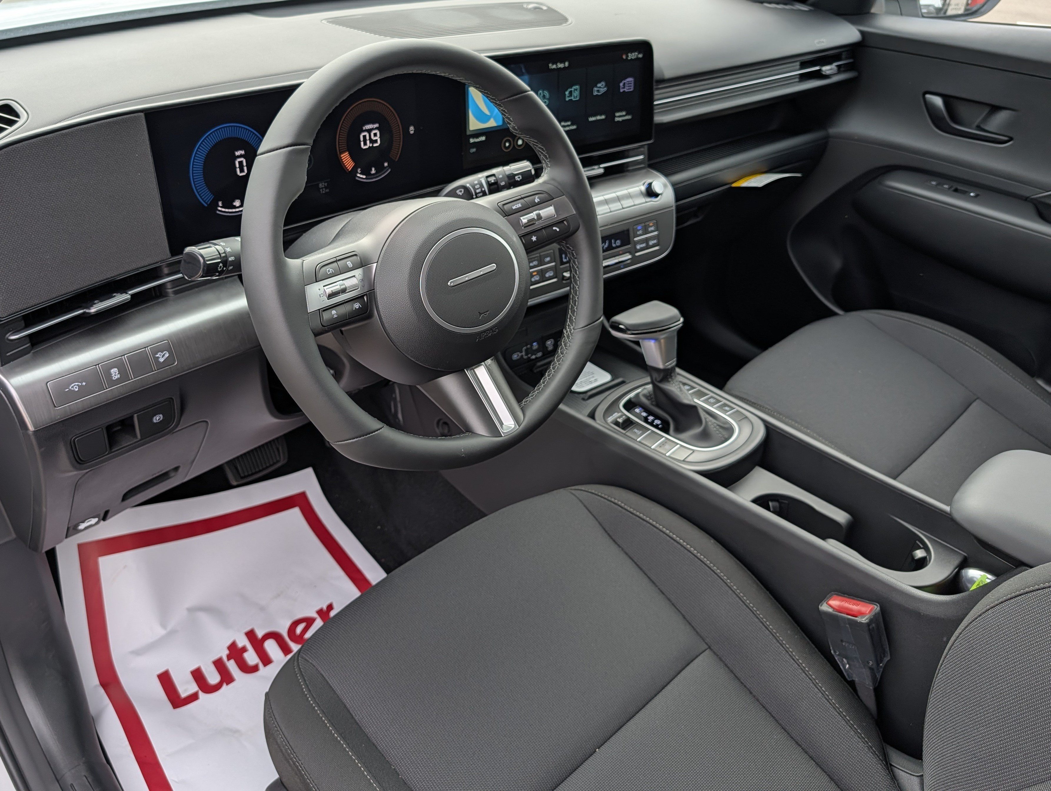New 2027 Hyundai Kona SEL Sport AWD/4WD image 6
