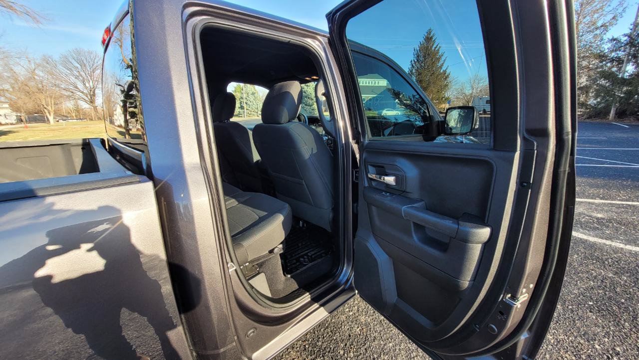 Used 2021 RAM 1500 Classic Warlock w/ Luxury Group AWD/4WD image 20
