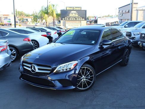 Used 2019 Mercedes-Benz C 300 Sedan image 39